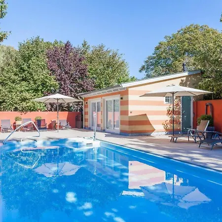 Auf Den Hoefen 4 Mit Pool Und Sauna * Ostseebad Kühlungsborn